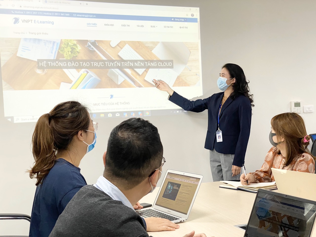 "Chống dịch Corona, chúng tôi mới cảm nhận giải pháp đào tạo trực tuyến rất thú vị"